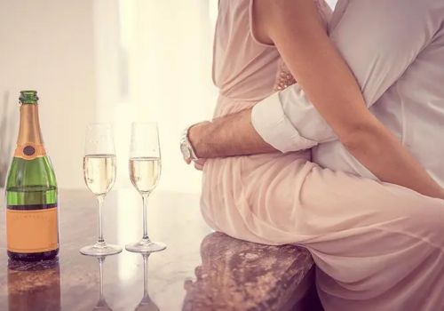 深圳侦探社：立遗嘱可以把全部财产留给配偶吗